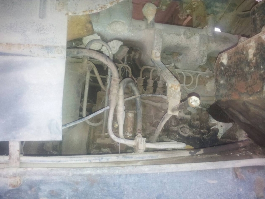 10ล้อดั้ม 230แรง  CW30M...รถห้างแท้. สภาพใช้ได้ คัสซีสวย เครื่องดี