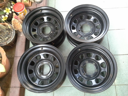 ล้อกะทะลาย Rock 6/139 ขอบ16*8 ET-28 สวยๆ 1ชุด