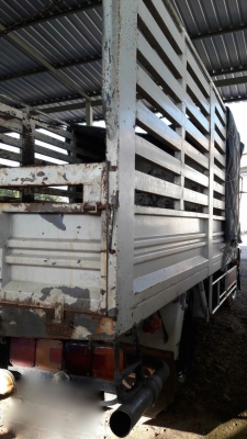 รถฮีโน่ 6 ล้อ รั้ว FC9J 175 แรงม้า. ปี 54.  ( รถวิ่ง 3x,xxx กม. )    สนใจติดต่อ  081 - 6079515