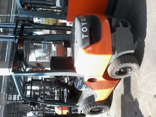 ขายด่วนครับรถสวยๆTOYOTAดีเซลขนาด3ตัน ราคา450,000บาท ขายด่วนครับรถสวยๆTOYOTAดีเซลขนาด3ตัน ราคา450,000บาท