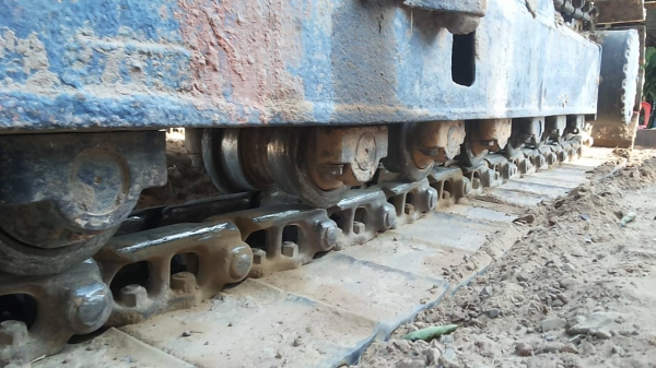 แบคโฮ KOMATSU PC120-5 ตัวเดินใหญ่ ไฟตัด อุปกรณ์กล่อง+จอ มี เอกสารอินวอย **ขาย KOMATSU PC120-5 แบคโฮยอดนิยม รุ่นพิเศษ ตัวเดินใหญ่ สภาพพร้อมใช้งาน เอกสารอินวอย HYD.EXCAVATOR KOMATSU PC120-5 S/N.40309 (ซีเรียลสูง) ตัวเดินใหญ่ ไฟฟ้าตัด อ