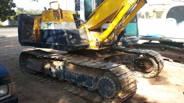 แบคโฮ KOMATSU PC120-5 ตัวเดินใหญ่ ไฟตัด อุปกรณ์กล่อง+จอ มี เอกสารอินวอย **ขาย KOMATSU PC120-5 แบคโฮยอดนิยม รุ่นพิเศษ ตัวเดินใหญ่ สภาพพร้อมใช้งาน เอกสารอินวอย HYD.EXCAVATOR KOMATSU PC120-5 S/N.40309 (ซีเรียลสูง) ตัวเดินใหญ่ ไฟฟ้าตัด อ