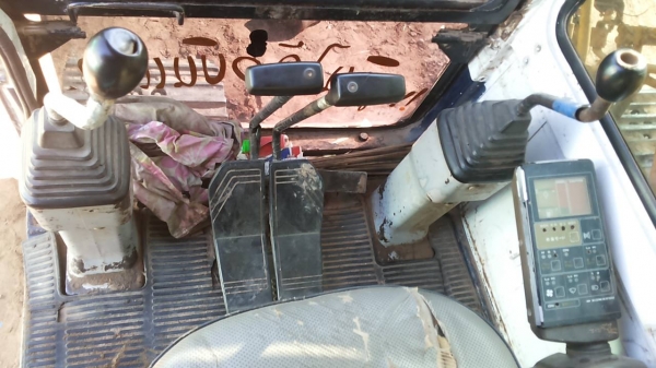 แบคโฮ KOMATSU PC120-5 ตัวเดินใหญ่ ไฟตัด อุปกรณ์กล่อง+จอ มี เอกสารอินวอย **ขาย KOMATSU PC120-5 แบคโฮยอดนิยม รุ่นพิเศษ ตัวเดินใหญ่ สภาพพร้อมใช้งาน เอกสารอินวอย HYD.EXCAVATOR KOMATSU PC120-5 S/N.40309 (ซีเรียลสูง) ตัวเดินใหญ่ ไฟฟ้าตัด อ