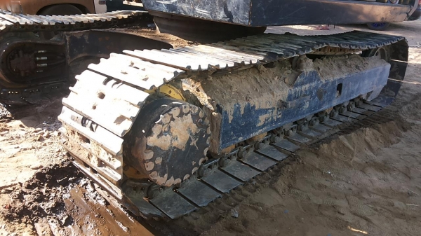 แบคโฮ KOMATSU PC120-5 ตัวเดินใหญ่ ไฟตัด อุปกรณ์กล่อง+จอ มี เอกสารอินวอย **ขาย KOMATSU PC120-5 แบคโฮยอดนิยม รุ่นพิเศษ ตัวเดินใหญ่ สภาพพร้อมใช้งาน เอกสารอินวอย HYD.EXCAVATOR KOMATSU PC120-5 S/N.40309 (ซีเรียลสูง) ตัวเดินใหญ่ ไฟฟ้าตัด อ