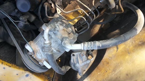 แบคโฮ KOMATSU PC120-5 ตัวเดินใหญ่ ไฟตัด อุปกรณ์กล่อง+จอ มี เอกสารอินวอย **ขาย KOMATSU PC120-5 แบคโฮยอดนิยม รุ่นพิเศษ ตัวเดินใหญ่ สภาพพร้อมใช้งาน เอกสารอินวอย HYD.EXCAVATOR KOMATSU PC120-5 S/N.40309 (ซีเรียลสูง) ตัวเดินใหญ่ ไฟฟ้าตัด อ