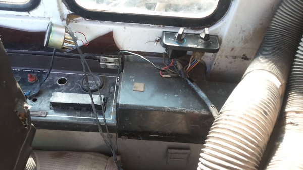 แบคโฮ KOMATSU PC120-5 ตัวเดินใหญ่ ไฟตัด อุปกรณ์กล่อง+จอ มี เอกสารอินวอย **ขาย KOMATSU PC120-5 แบคโฮยอดนิยม รุ่นพิเศษ ตัวเดินใหญ่ สภาพพร้อมใช้งาน เอกสารอินวอย HYD.EXCAVATOR KOMATSU PC120-5 S/N.40309 (ซีเรียลสูง) ตัวเดินใหญ่ ไฟฟ้าตัด อ