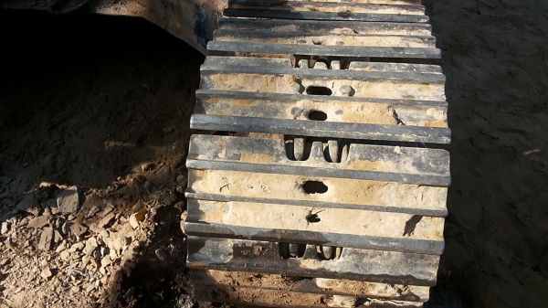 แบคโฮ KOMATSU PC120-5 ตัวเดินใหญ่ ไฟตัด อุปกรณ์กล่อง+จอ มี เอกสารอินวอย **ขาย KOMATSU PC120-5 แบคโฮยอดนิยม รุ่นพิเศษ ตัวเดินใหญ่ สภาพพร้อมใช้งาน เอกสารอินวอย HYD.EXCAVATOR KOMATSU PC120-5 S/N.40309 (ซีเรียลสูง) ตัวเดินใหญ่ ไฟฟ้าตัด อ