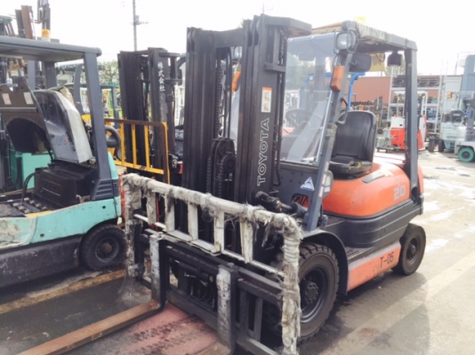 ขายรถโฟลคลิฟท์ TOYOTA 6FD20 ,เครื่องยนต์ดีเซล 2Z ,เสาฟลูฟรี 4.3 เมตร ,งาปรับเลื่อนสไลด์ , รถนำเข้าจากญี่ปุ่น 100\%