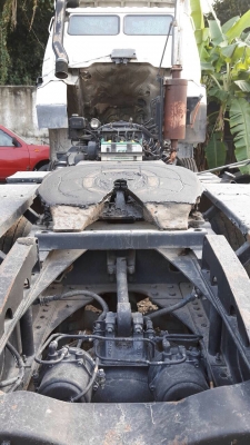 ขายด่วนหัวลาก HINO รุ่น SS330L เครื่อง K13C  335 แรง 2 เพลา สภาพพร้อมใช้งาน