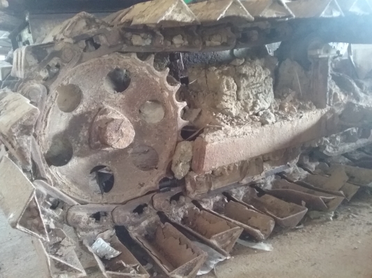 ขายรถแทรคเตอร์  MITSUBISHI  BD 2 Gเครื่องดี เกียร์ดีแรงพร้อมใช้งานราคา 125,000 090-772-3710 090-772-3708