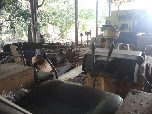 ขายรถแทรคเตอร์  MITSUBISHI  BD 2 Gเครื่องดี เกียร์ดีแรงพร้อมใช้งานราคา 125,000 090-772-3710 090-772-3708