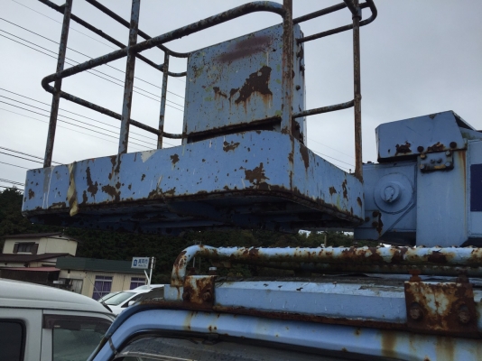 ขายรถรถบรรทุกติดกระเช้า รุ่น AICHI 2ตัน ยาว12เมตร เครื่อง4BE1