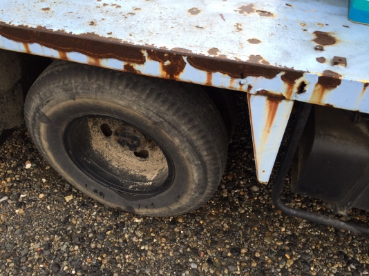 ขายรถรถบรรทุกติดกระเช้า รุ่น AICHI 2ตัน ยาว12เมตร เครื่อง4BE1