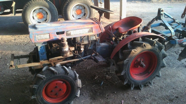 ลดสุดๆงดตอรองB6000 4x4พร้อมใช้เข้าร่องอ้อย ตัวรถ+โรตารี่0.80ซม.