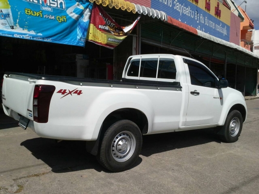 ISUZU  D-MAX  กระบะ 4WD ปี 57