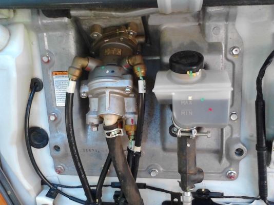 ขาย ฮีโน่ 6 ล้อ สภาพดี มือหนึ่งป้ายแดง สวยๆครับ ขาย ฮีโน่ 6 ล้อ สภาพดี มือหนึ่งป้ายแดง สวยๆครับ