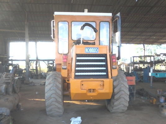 ขายรถตักล้อยาง KOBELCO LK 300A