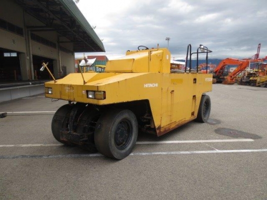 Hitachi RT200W #8A2-40607 รถบดล้อยาง 7 ล้อ ขนาด 10 ตัน นำเข้าจากญี่ปุ่น สนใจ ติดต่อ ใหม่ 061-4194022