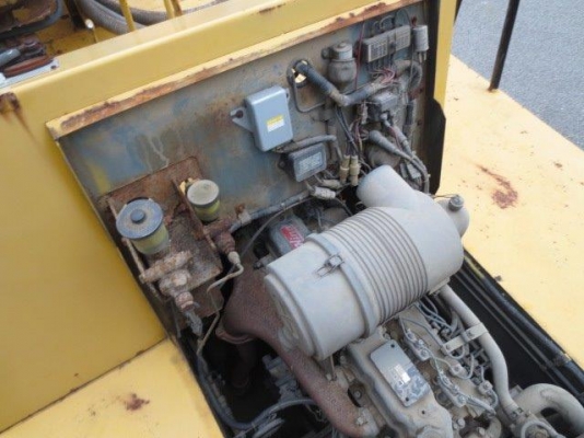 Hitachi RT200W #8A2-40607 รถบดล้อยาง 7 ล้อ ขนาด 10 ตัน นำเข้าจากญี่ปุ่น สนใจ ติดต่อ ใหม่ 061-4194022