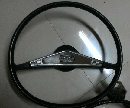 พวงมาลัยคลาสสิค