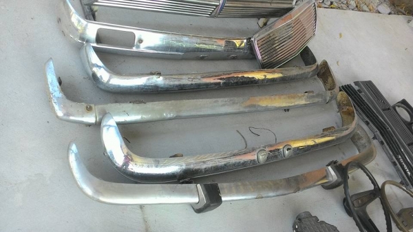 ขายทุกชิ้นครับหลักร้อยถึงหลักพัน ขายทุกชิ้นครับหลักร้อยถึงหลักพัน