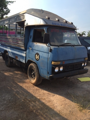 ขาย4ลัอกลาง nissan85แรง รถโดยสาร. สภาพดีมากๆๆพร้อมใช้สุดๆ