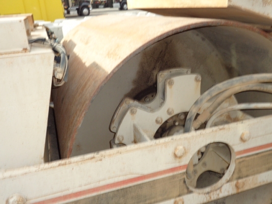 รถบดเบรกดาว์น Ingersoll rand DD90 #147027 รถบดสภาพดีค่ะ สนใจสอบถาม ใหม่ 061-4194022