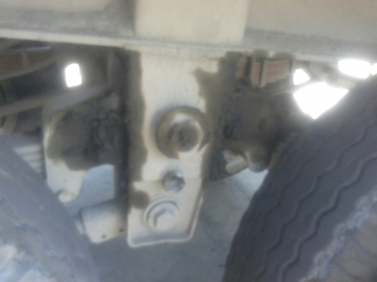 หางดัมพ์สามมิตร 2 เพลา  เพลาเหลี่ยม ติดต่อเจ้าของคุณตี๋ 085-937-6744 , 085-066-0404