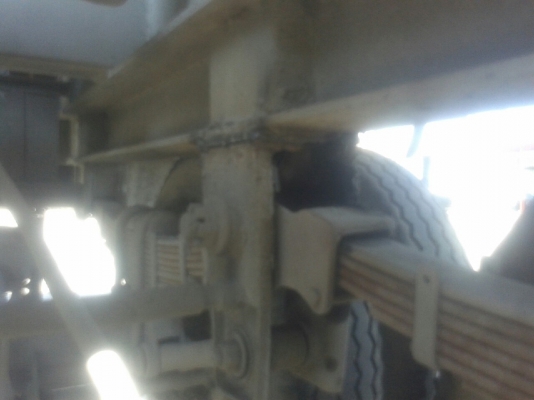 หางดัมพ์สามมิตร 2 เพลา  เพลาเหลี่ยม ติดต่อเจ้าของคุณตี๋ 085-937-6744 , 085-066-0404