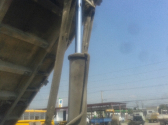 หางดัมพ์สามมิตร 2 เพลา  เพลาเหลี่ยม ติดต่อเจ้าของคุณตี๋ 085-937-6744 , 085-066-0404