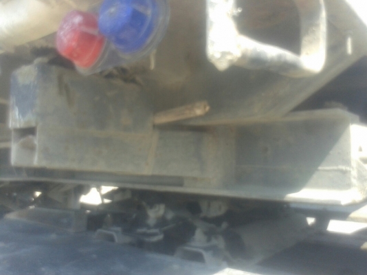 หางดัมพ์สามมิตร 2 เพลา  เพลาเหลี่ยม ติดต่อเจ้าของคุณตี๋ 085-937-6744 , 085-066-0404