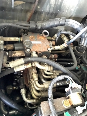 แบ็คโฮ KOMUSUT PC45MR-1