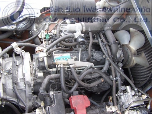 ขาย รถโฟล์คลิฟท์ TOYOTA รุ่น 8-FGK20