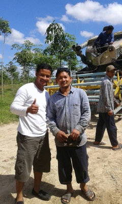 (ปิดการขายจ้า เจ๊นีราชบุรี)รถเกี่ยว พ_เจริญพัฒนา  รถยังสวย  ไม่พร้อมใช้งาน