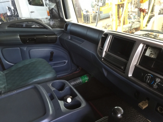 ขายหัวลาก Hino. พร้อมหางคอก12.5เมตร ปี52 ตัวแรก 380 แรง ขายหัวลาก Hino. พร้อมหางคอก12.5เมตร ปี52 ตัวแรก 380 แรง