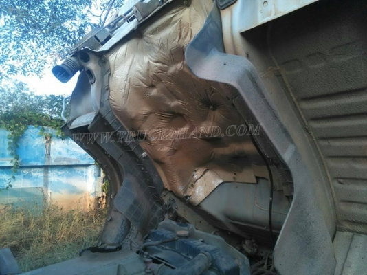 รถบรรทุกน้ำมัน ยี่ห้อ HINO FC4J