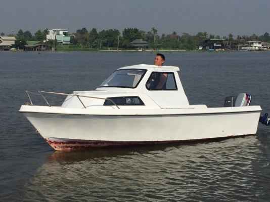 ขายเรือ yamaha 17 ฟุต เครื่องเรือ yamaha 40สองจังหวะทริมไฟฟ้า พวงมาลัยไฮดรอลิคพร้อมเทเลอร์สภาพพร้อมใช้