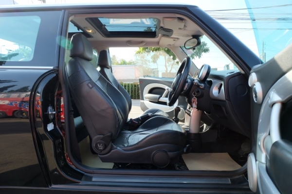 MINI COOPER LOOK2 ปี2005 MINI COOPER LOOK2 ปี2005