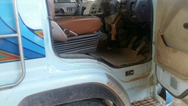 ขาย 10 ล้อ 2 เพลา เทนเลอร์ขึ้นรถเกี่ยว ยางเล็กขอบ 16 หางใช้ระบบไฟฟ้า เครื่อง HO6C - 180 แรง เพาเวอร์ เบรคทิฟฟี่ เครื่องดี คัชซีสวย หัวไม่ผุ ภาษีเต็ม เล่มพร้อม