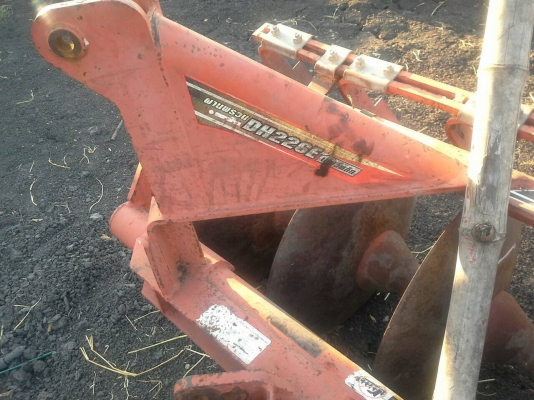 ขายผาน6/22 DH226E เฮฟวี่พลัส ตราช้าง  สภาพเดิมๆสวย