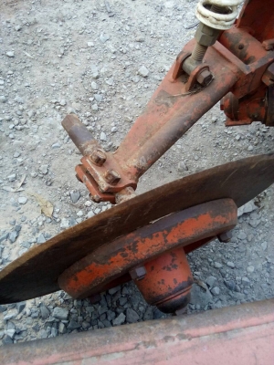 ขายผานบุกเบิก  4/22 ตราช้าง  สภาพพร้อมใช้