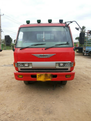 ขายรถเทเลอร์บรรณทุกแบคโค 6 ล้อ HINO KM-777เครื่อง 117 แรง ติดวิ้น 5 ตัน ราคา 380000 สวย สนใจรีบจองด่วน