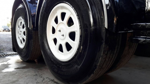 ขายด่วนครับ อีซุGXZ320สภาพดี ยางเต็ม พร้อมใช้งาน::สนใจโทร089-222-6821คุณสมใจ