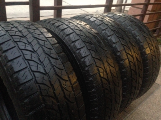 ยาง All Yokohama 225 70 15 กลางปี12 พร้อมใช้งาน ราคาไม่แพง