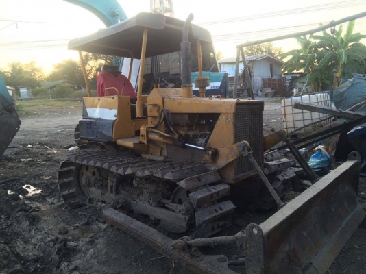 ขายถูก D2-5 PL ใบเเทร็ก50 สภาพสวย พร้อมใช้งาน เครื่องดีช่วงล่างดี ใบเเทร็กครบ ราคาต่อรองได้