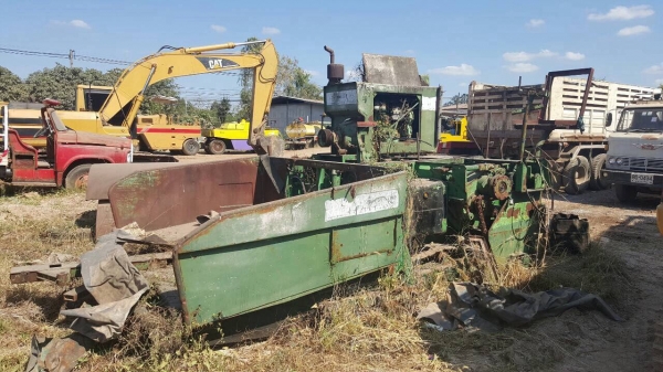 ขายตามสภาพ รถปูยาง อะไหล่ขาดบางตัว ราคาคุยกันได้