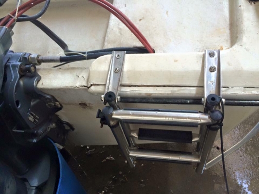 เรือ 14 ฟุตโมลช่างโต้ง