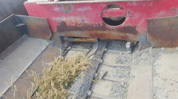 ขายรถปูยาง สภาพต้องเช็คใหม่ อะไหล่ขาดบางชิ้น ราคาคุยกันได้ครับ