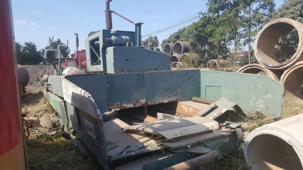 ขายรถปูยาง อุปกรณ์ครบ สภาพต้องเช็คใหม่ ราคาต่อรองได้