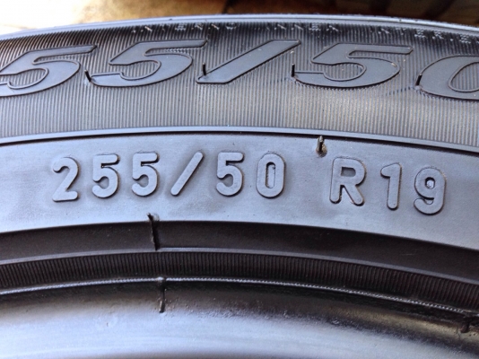 ยาง PIRELLI Scorpion 255 50 19 ปี14 จำนวน 3เส้น ราคาไม่แพง